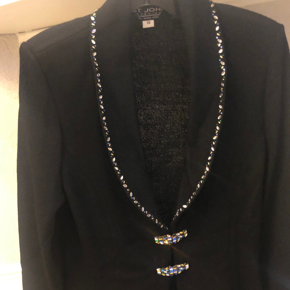 St John's Evening by Marie Gray Size 10